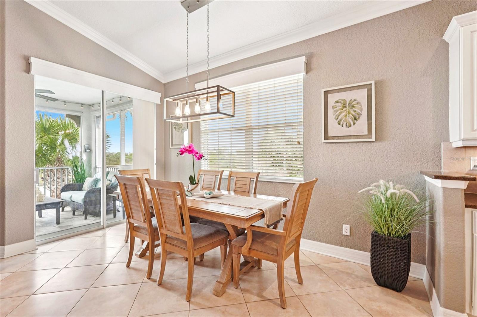 Image 9 of 54 For 1435 Emerald Dunes Drive