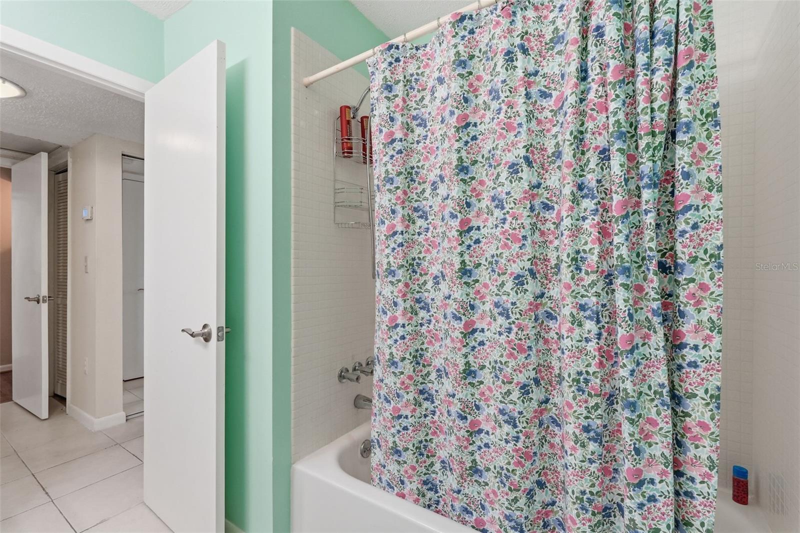 Image 23 of 32 For 19029 Us Highway 19 N 1-22