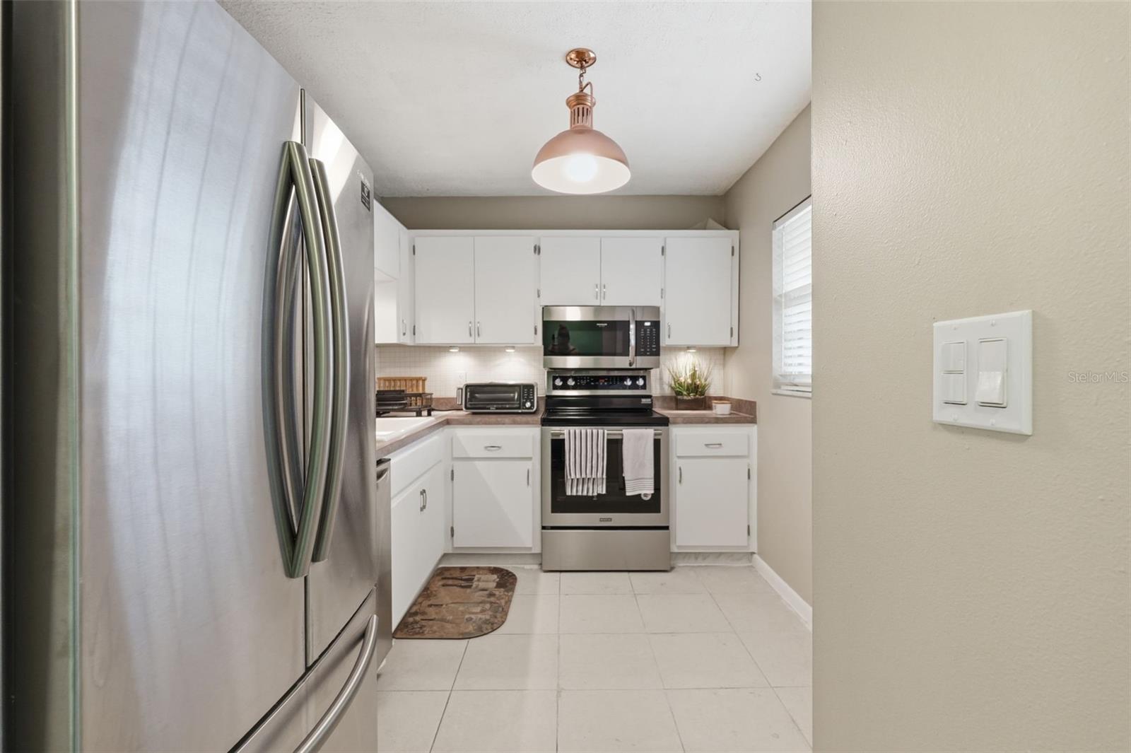 Image 3 of 32 For 19029 Us Highway 19 N 1-22