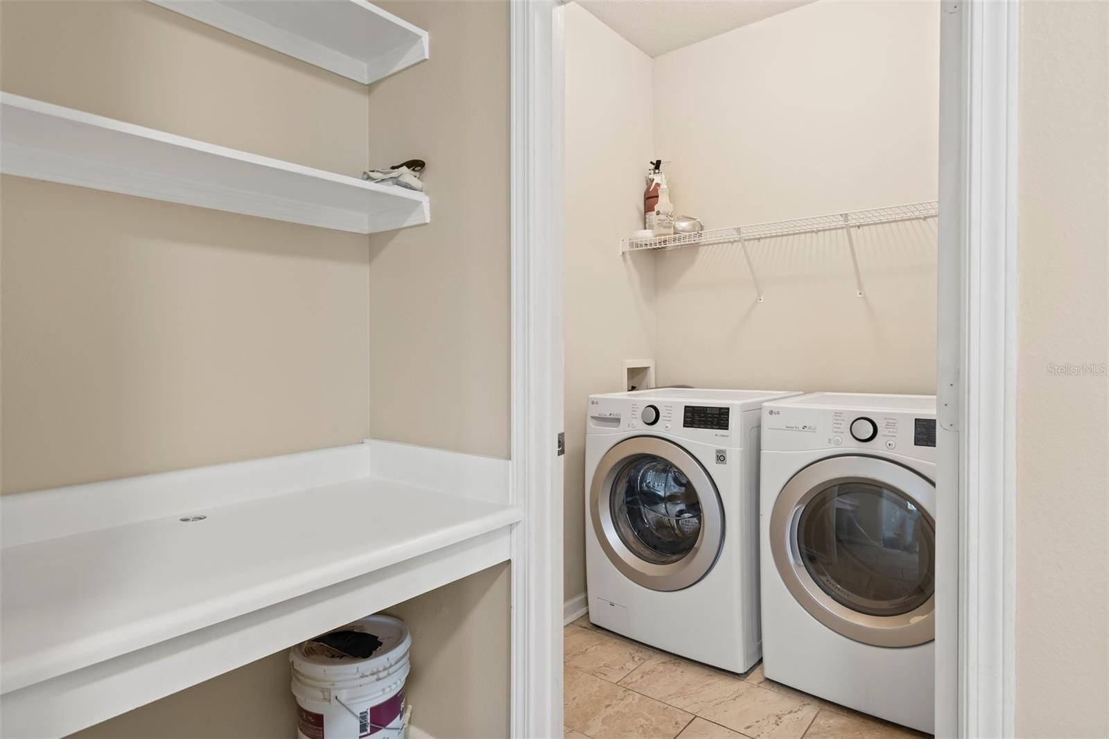 Image 10 of 14 For 10416 Villa View Circle 10416