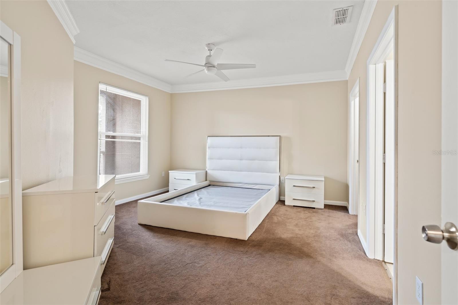 Image 8 of 14 For 10416 Villa View Circle 10416