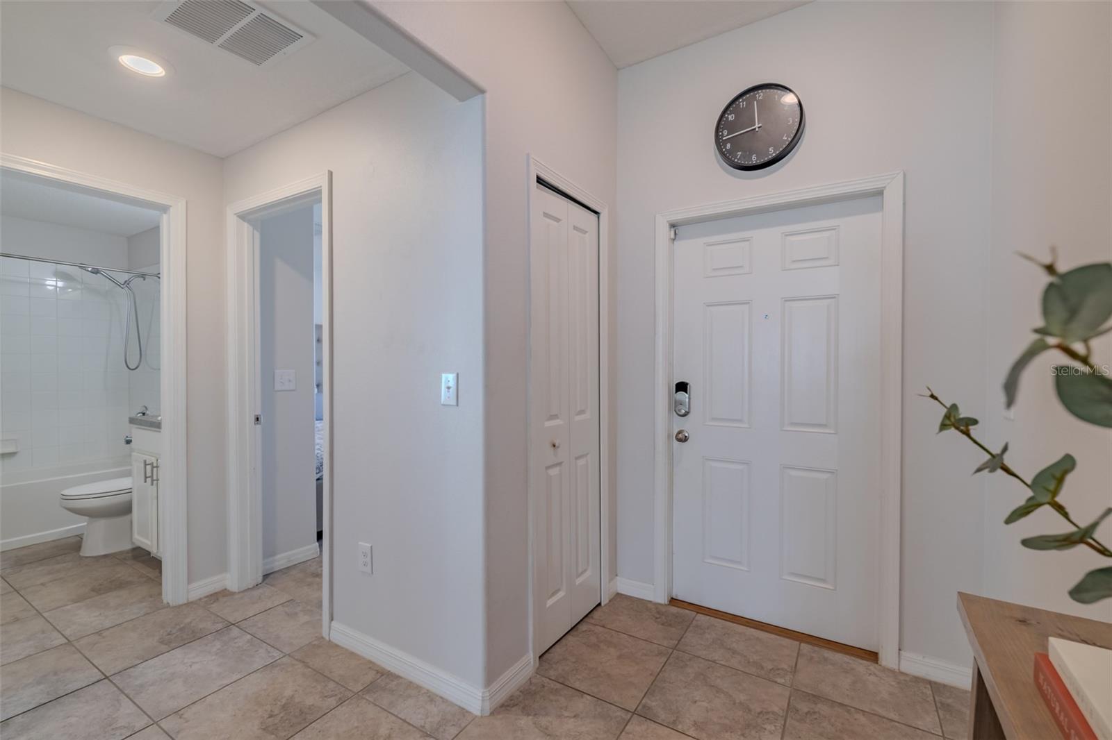 Image 10 of 43 For 14146 Covert Green