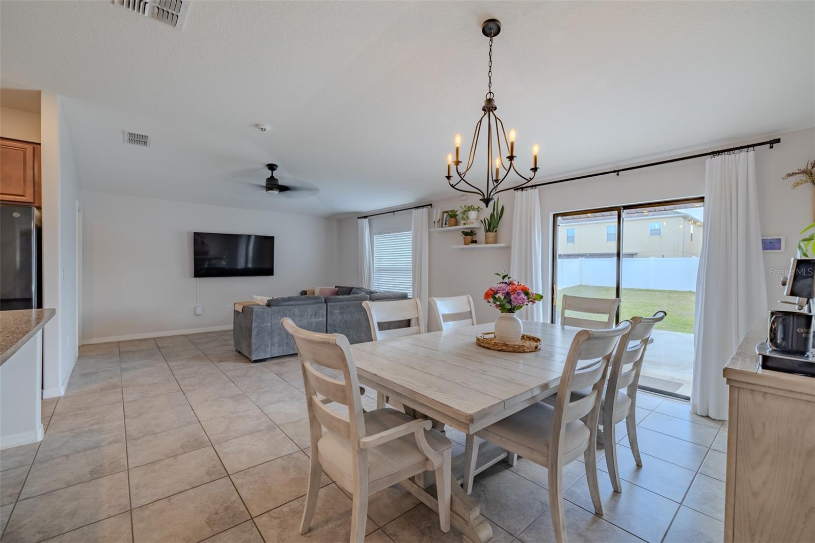 Image 20 of 43 For 14146 Covert Green