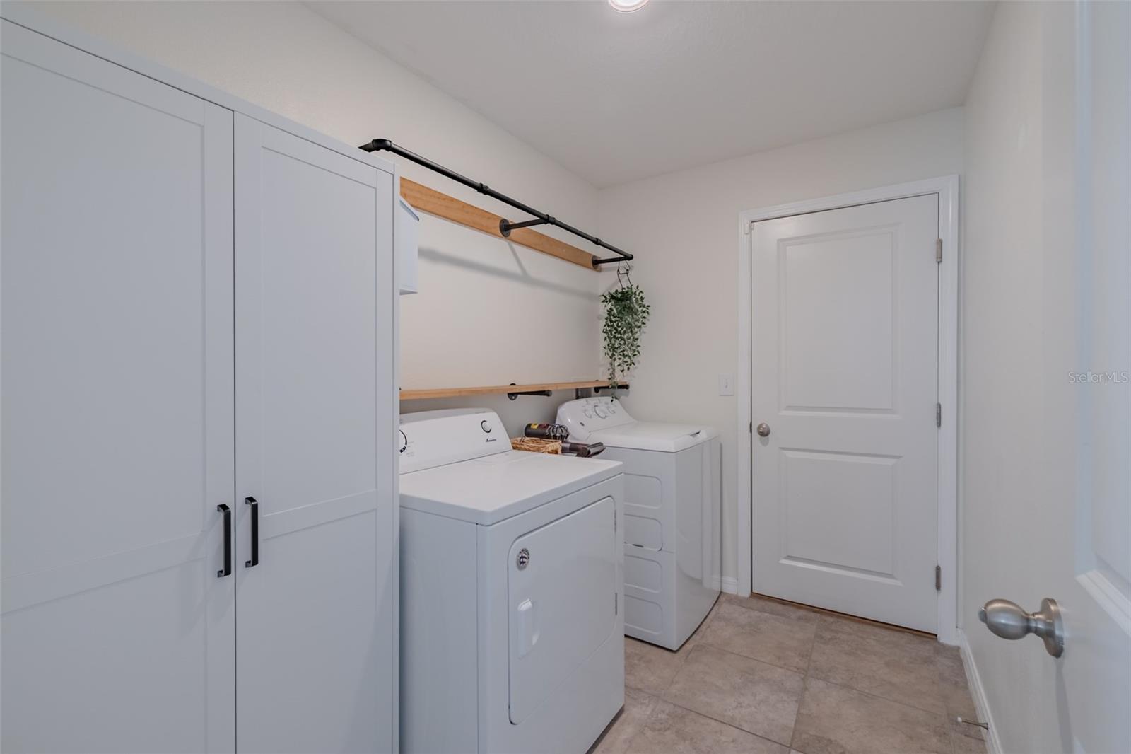 Image 29 of 43 For 14146 Covert Green