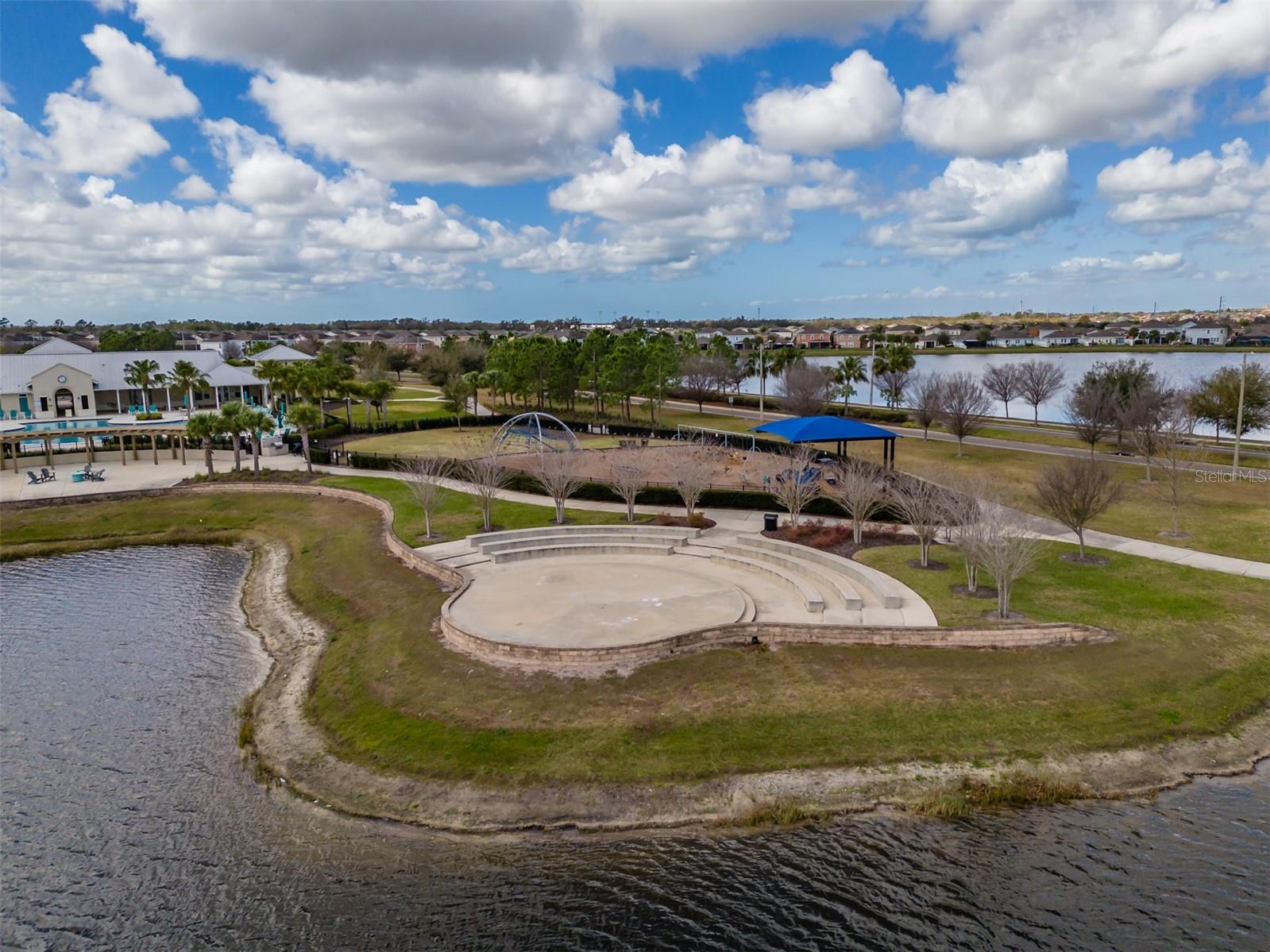 Image 41 of 43 For 14146 Covert Green