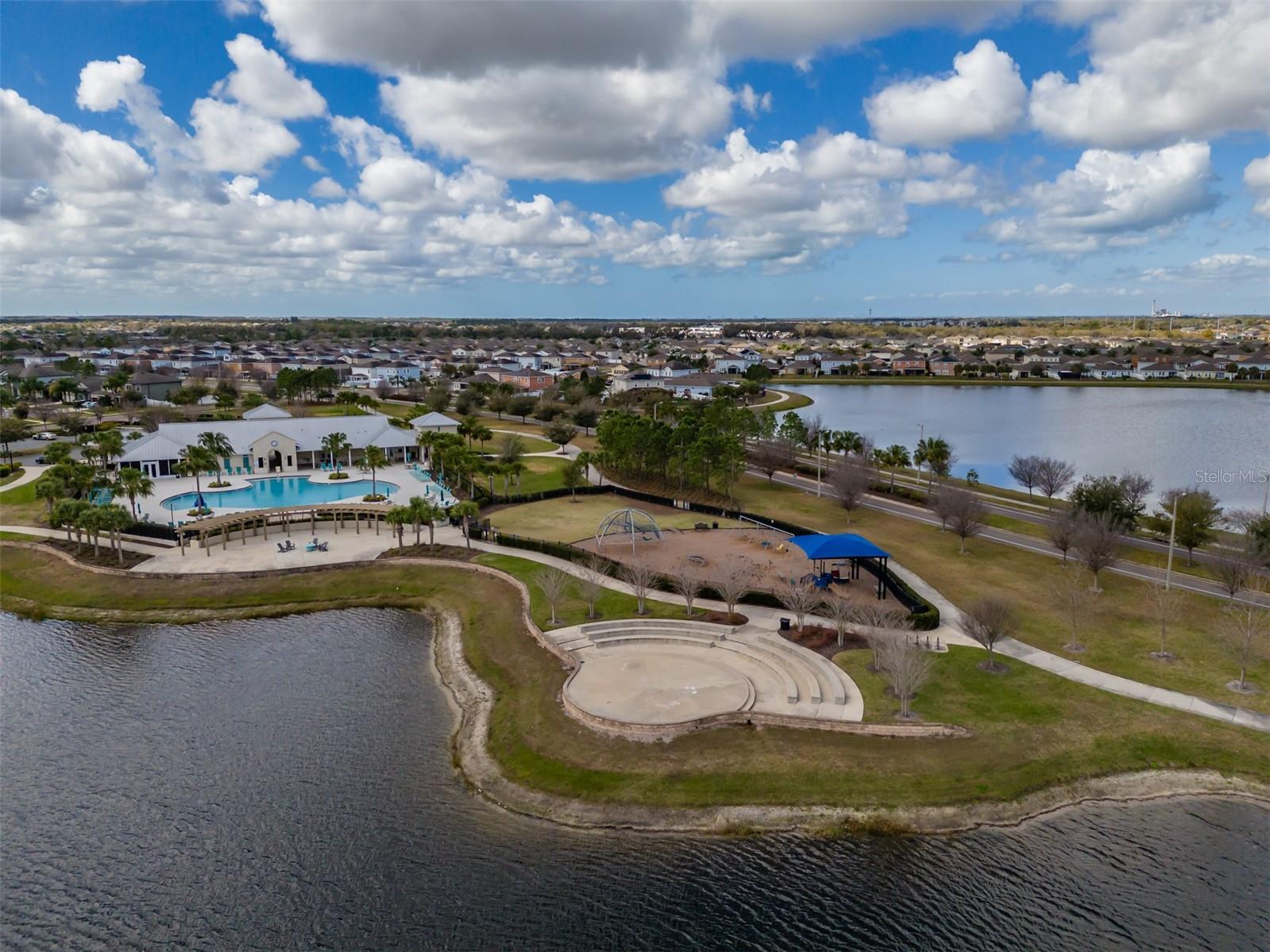 Image 42 of 43 For 14146 Covert Green