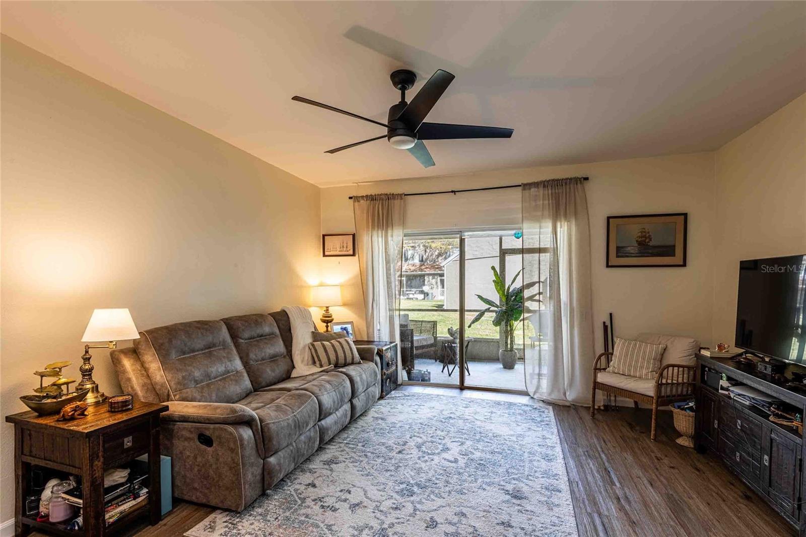 Image 12 of 23 For 17401 Flatwoods Key Drive