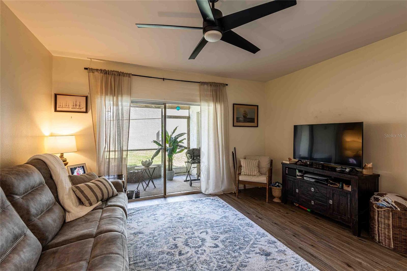 Image 13 of 23 For 17401 Flatwoods Key Drive