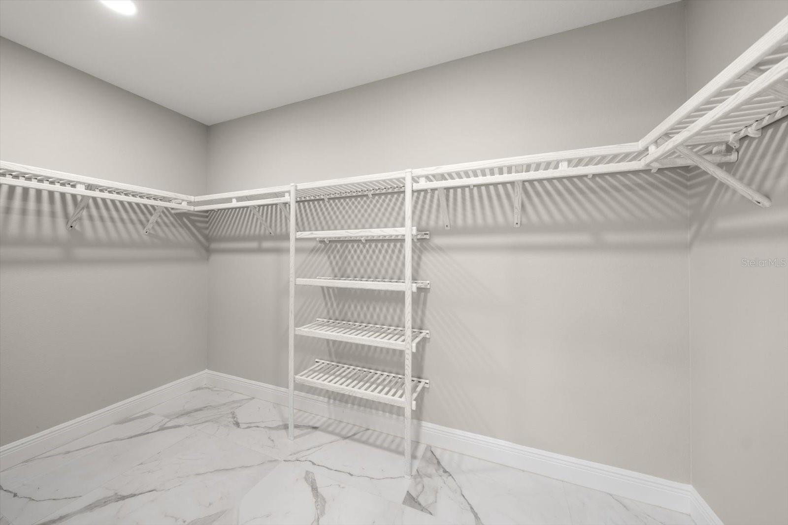 Image 13 of 40 For 211 Dolphin Point 302