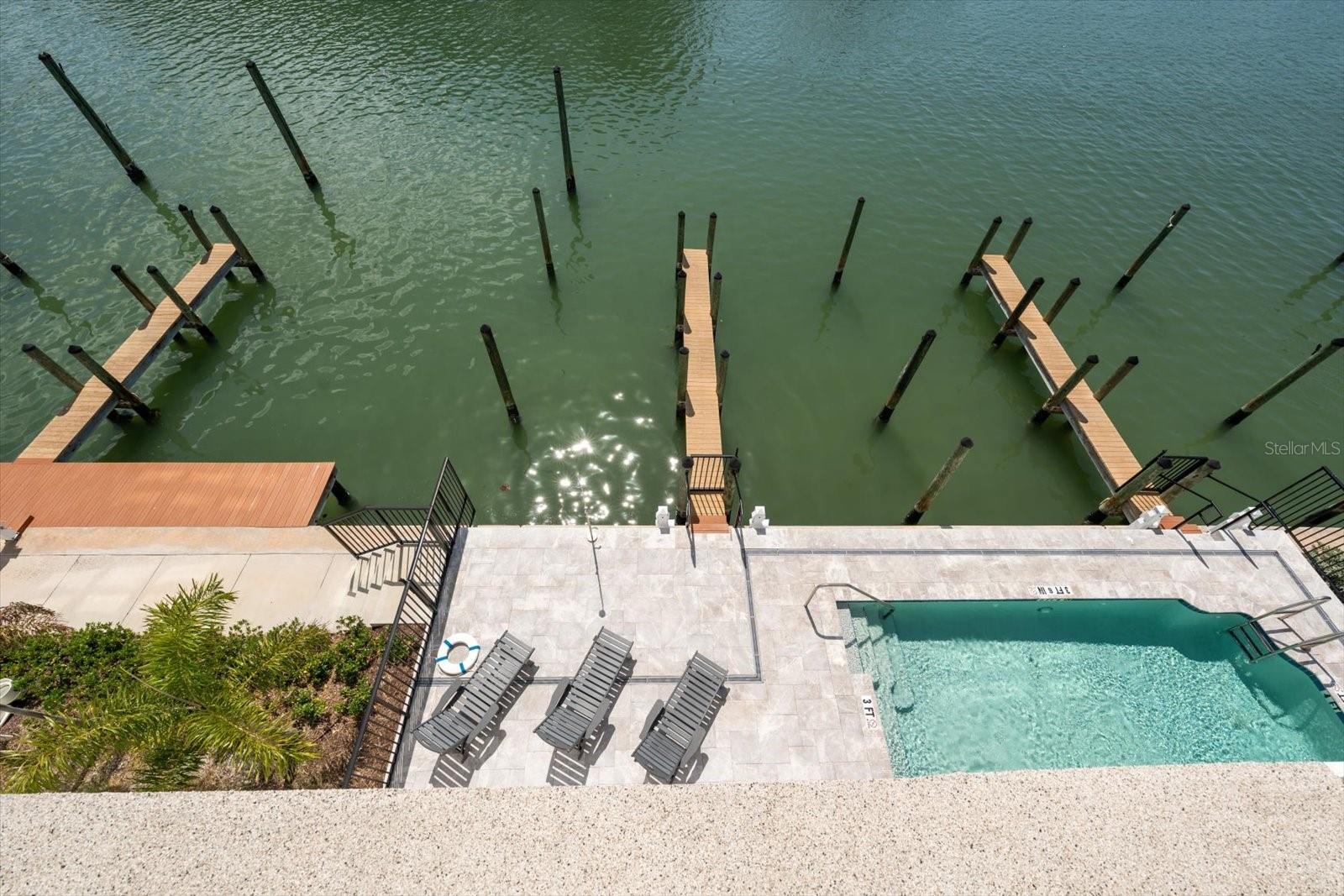 Image 24 of 40 For 211 Dolphin Point 302