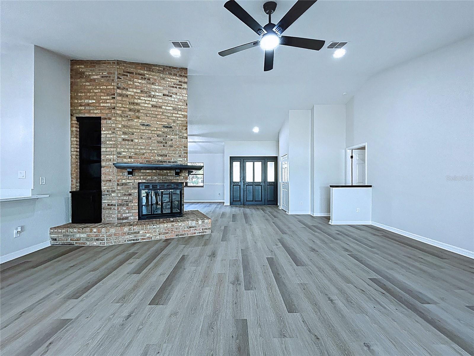 Listing photo id 26 for 2881 Hammock Drive