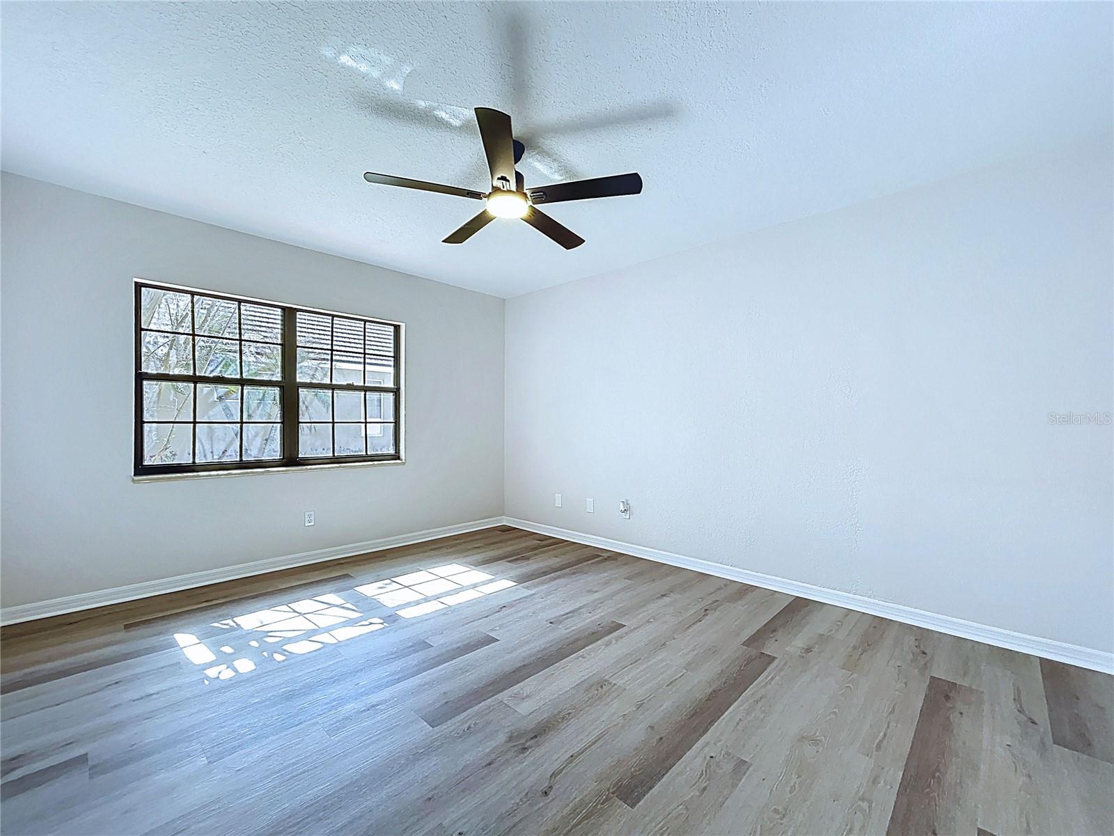 Listing photo id 55 for 2881 Hammock Drive