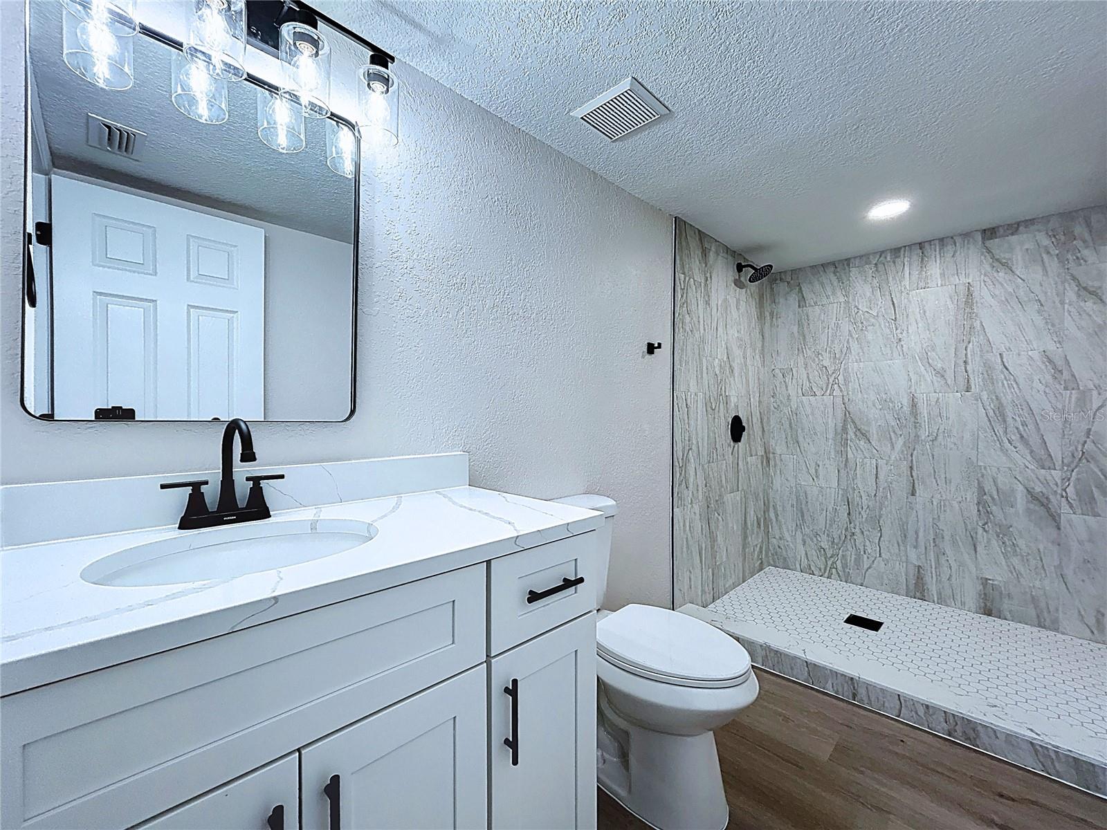 Listing photo id 61 for 2881 Hammock Drive