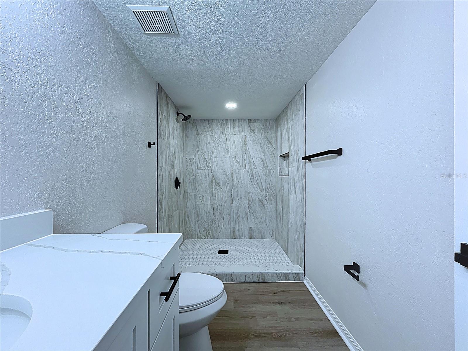 Listing photo id 62 for 2881 Hammock Drive