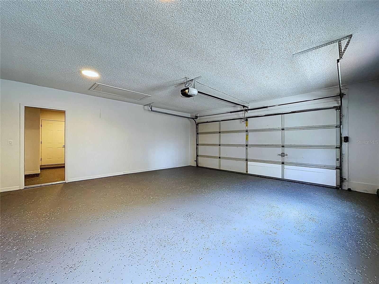 Listing photo id 79 for 2881 Hammock Drive