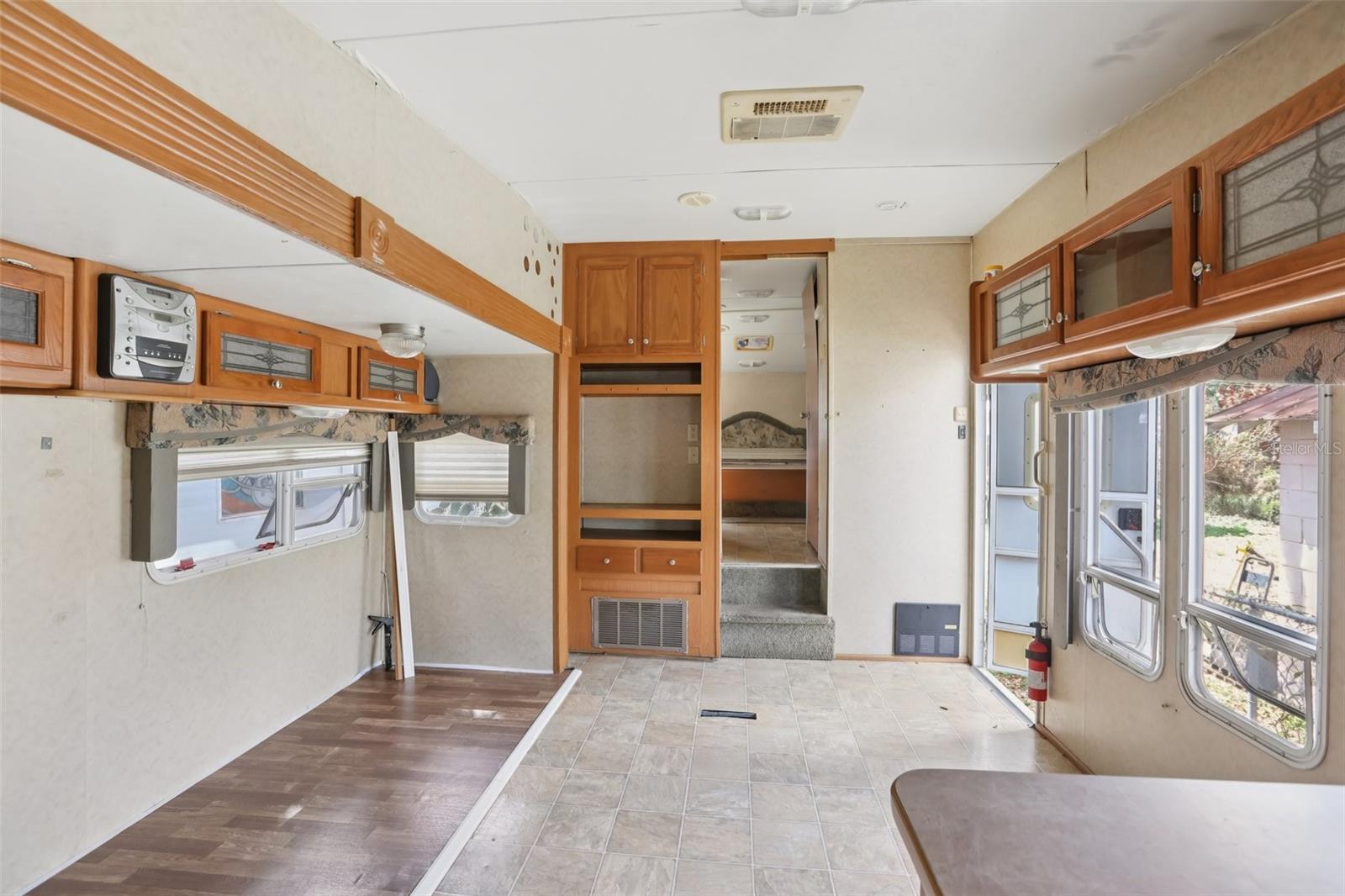 Image 4 of 20 For 4233 Gall Boulevard