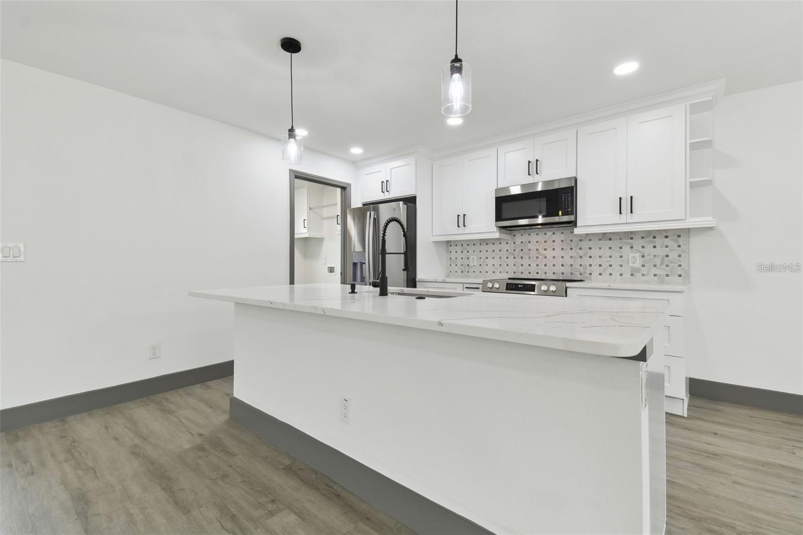 Image 14 of 36 For 6701 19th Avenue