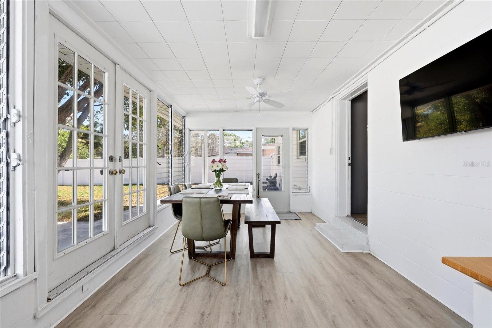 Image 11 of 36 For 152 Valencia Drive