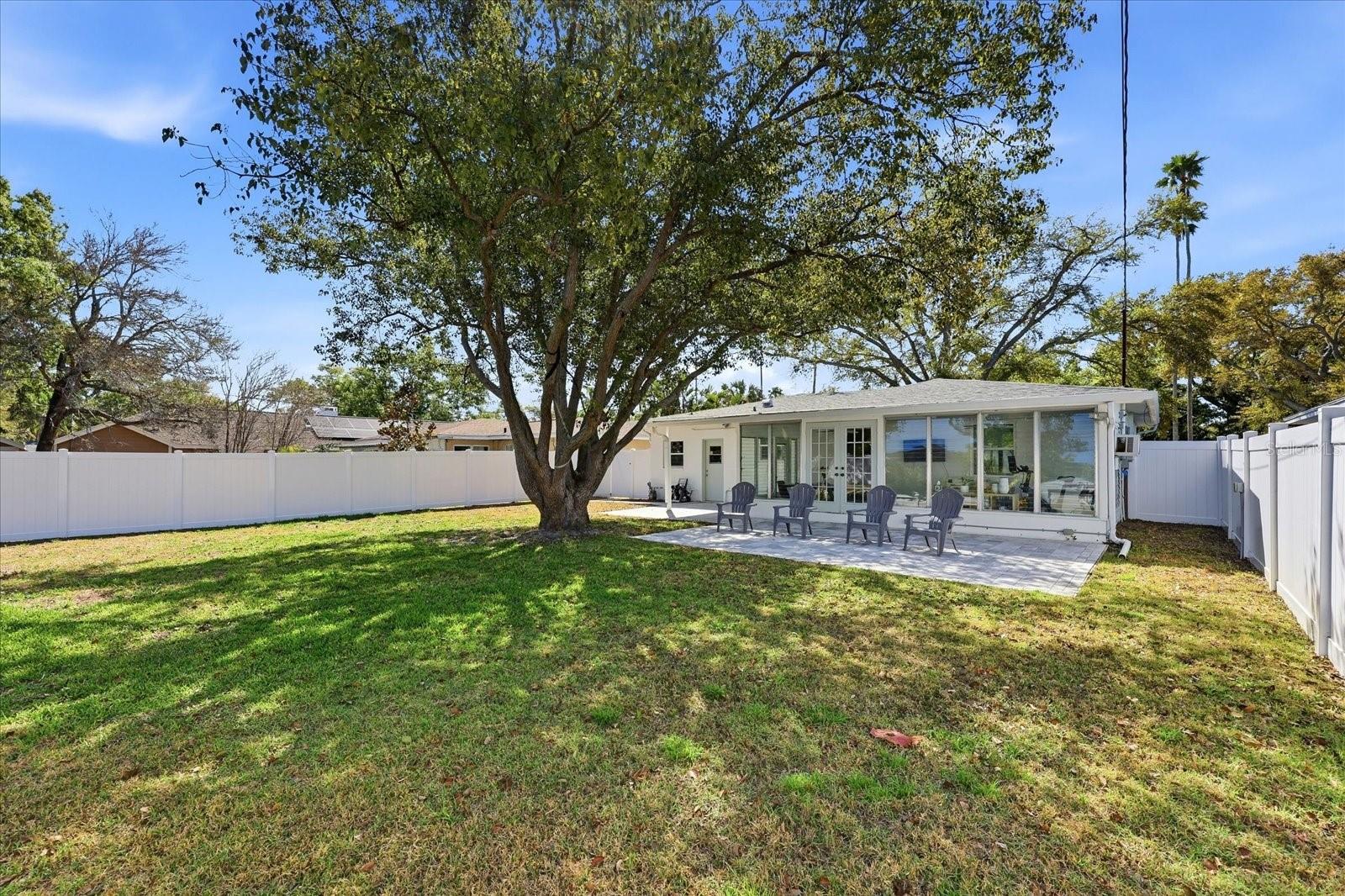 Image 21 of 36 For 152 Valencia Drive