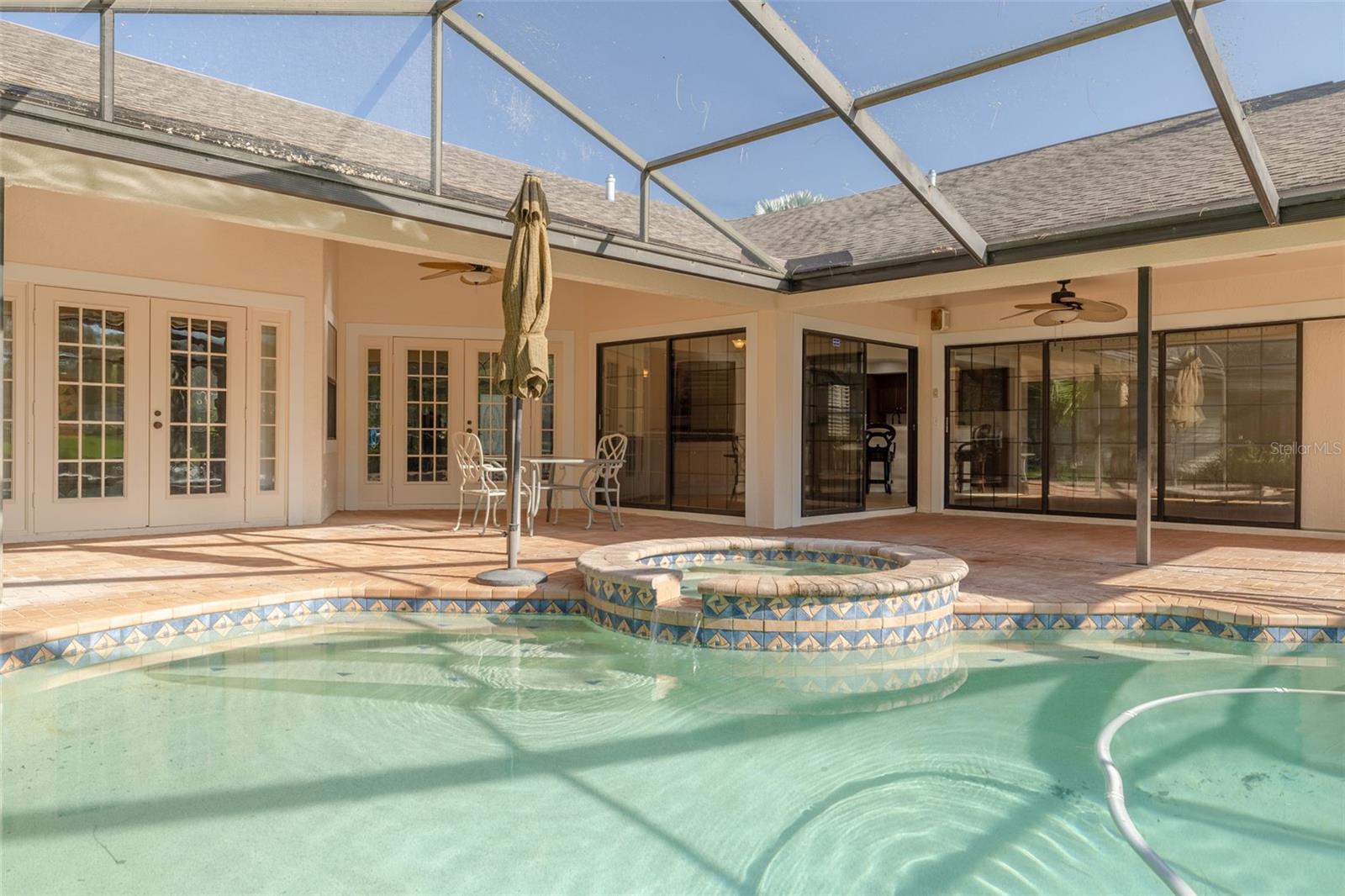 Image 11 of 37 For 470 Hickorynut Avenue