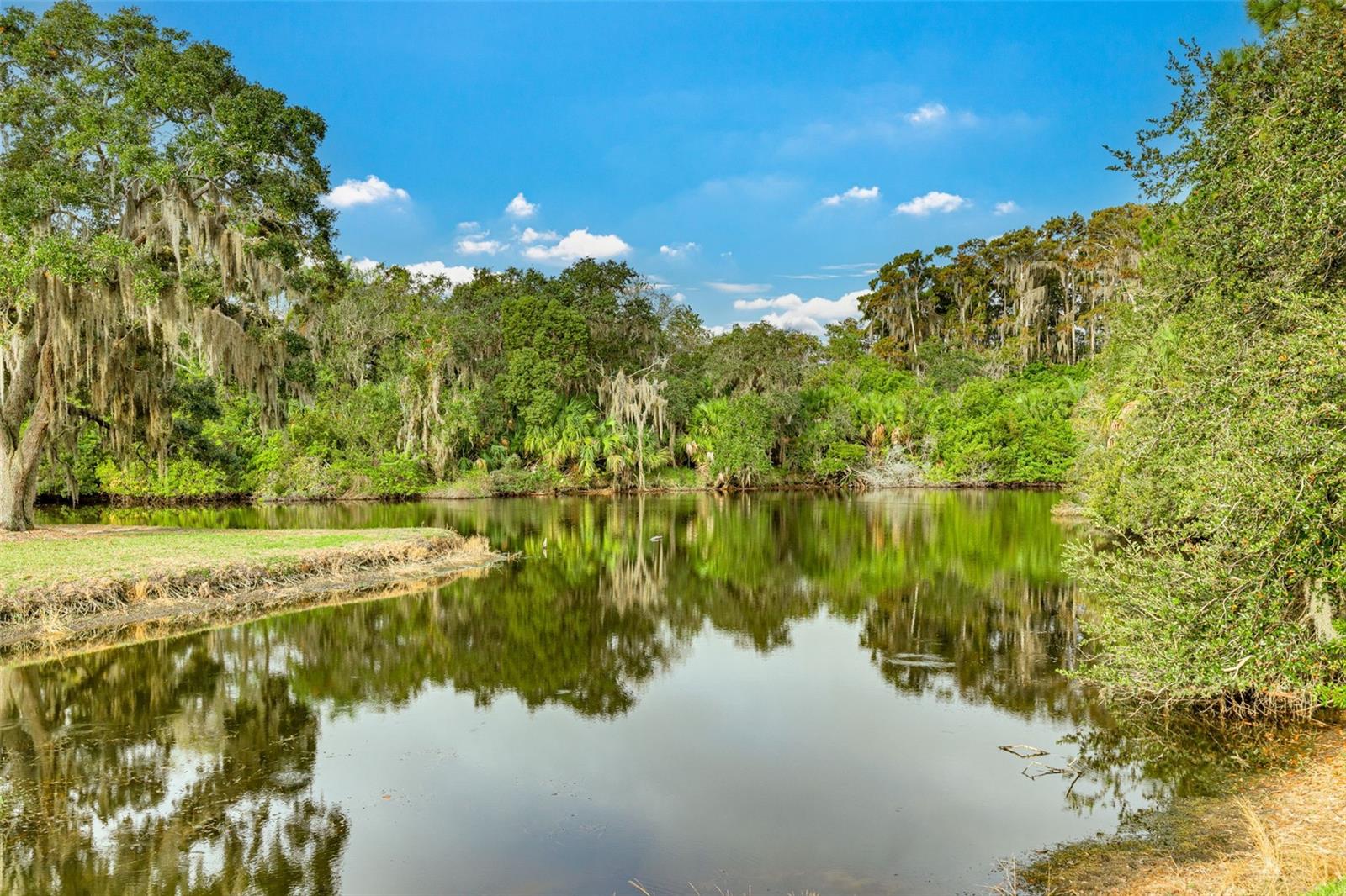 Image 37 of 37 For 470 Hickorynut Avenue