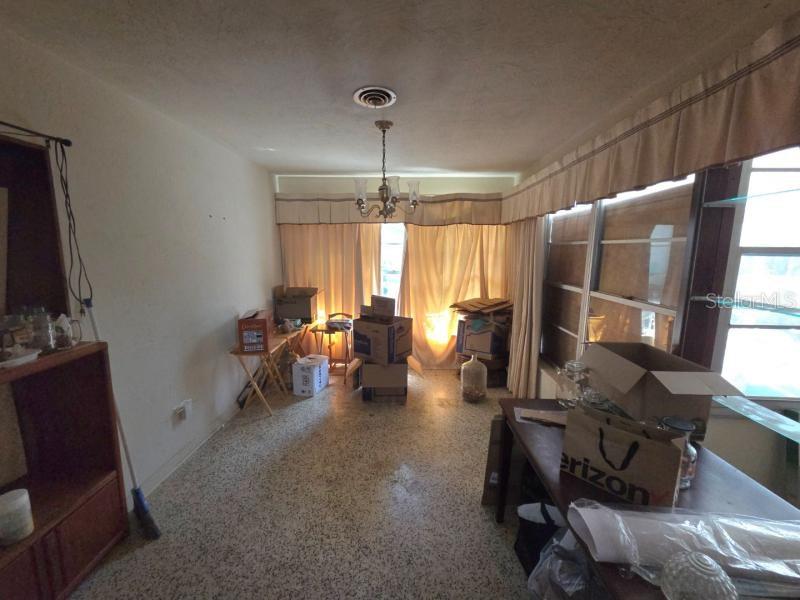 Image 8 of 15 For 2406 Dunbar Avenue