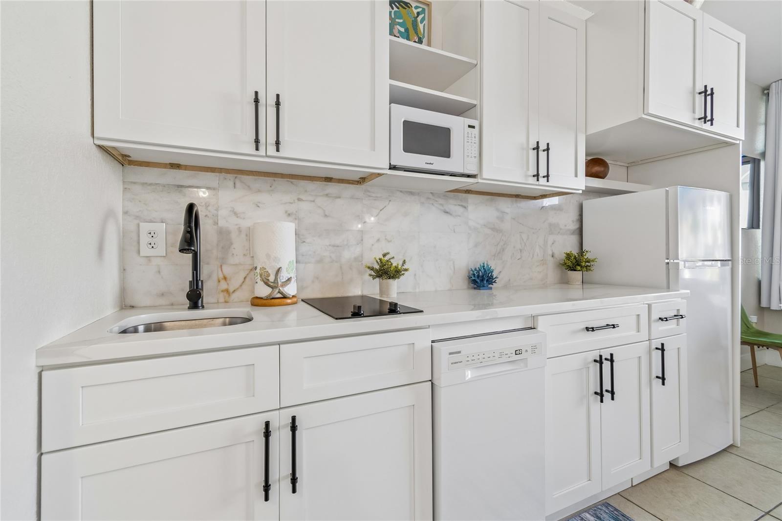 Image 12 of 52 For 611 Destiny Drive 308