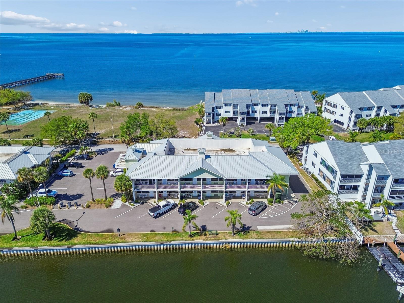 Image 18 of 52 For 611 Destiny Drive 308