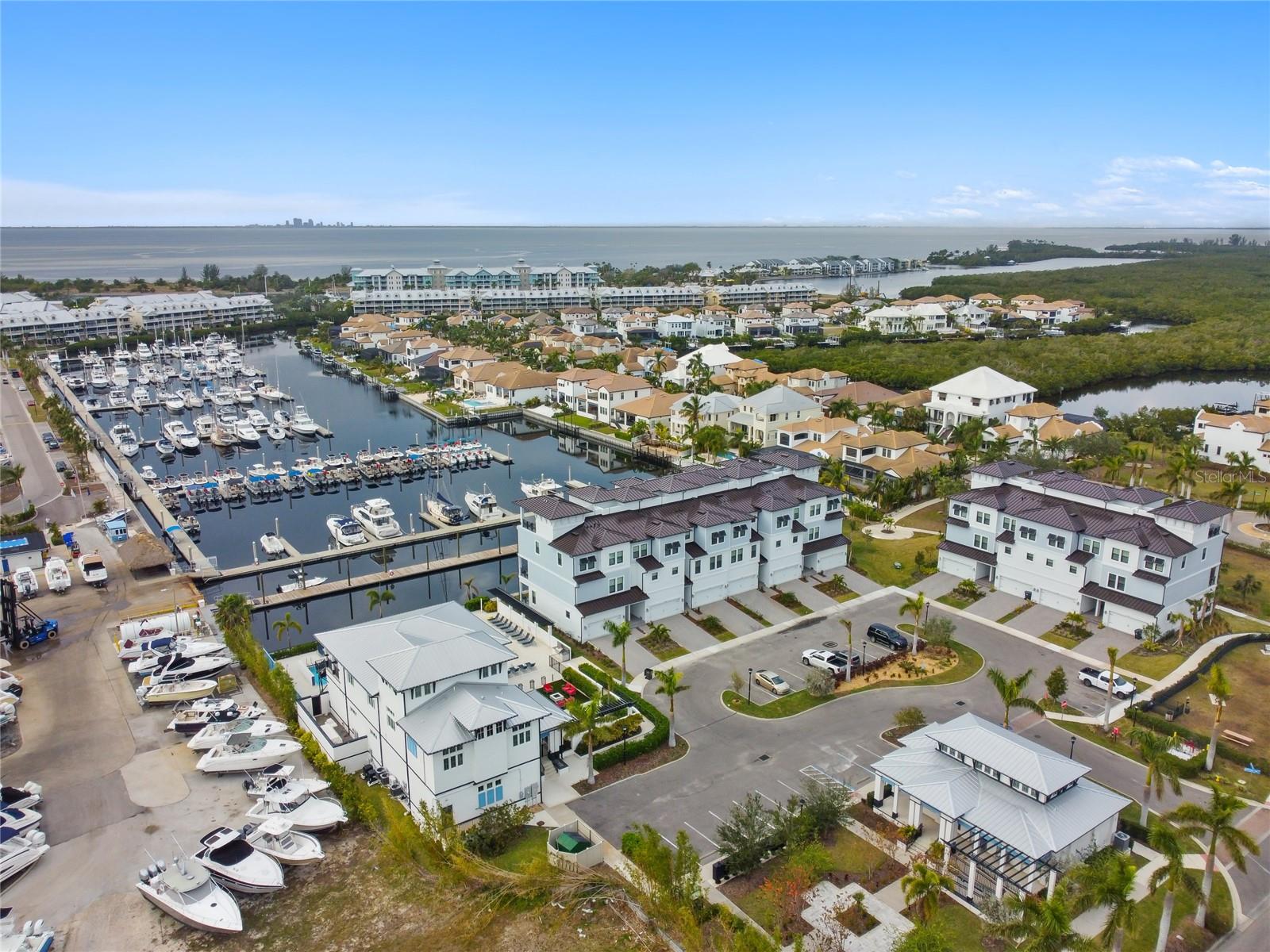 Image 49 of 52 For 611 Destiny Drive 308