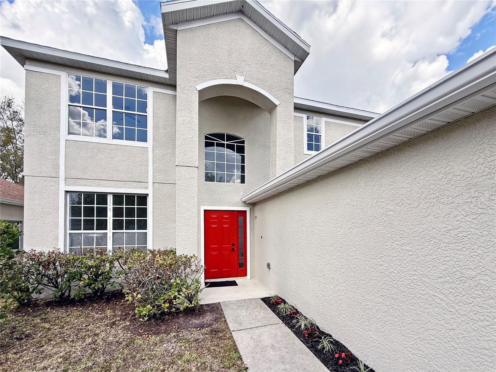 Listing photo id 8 for 8212 Cypress Breeze Way