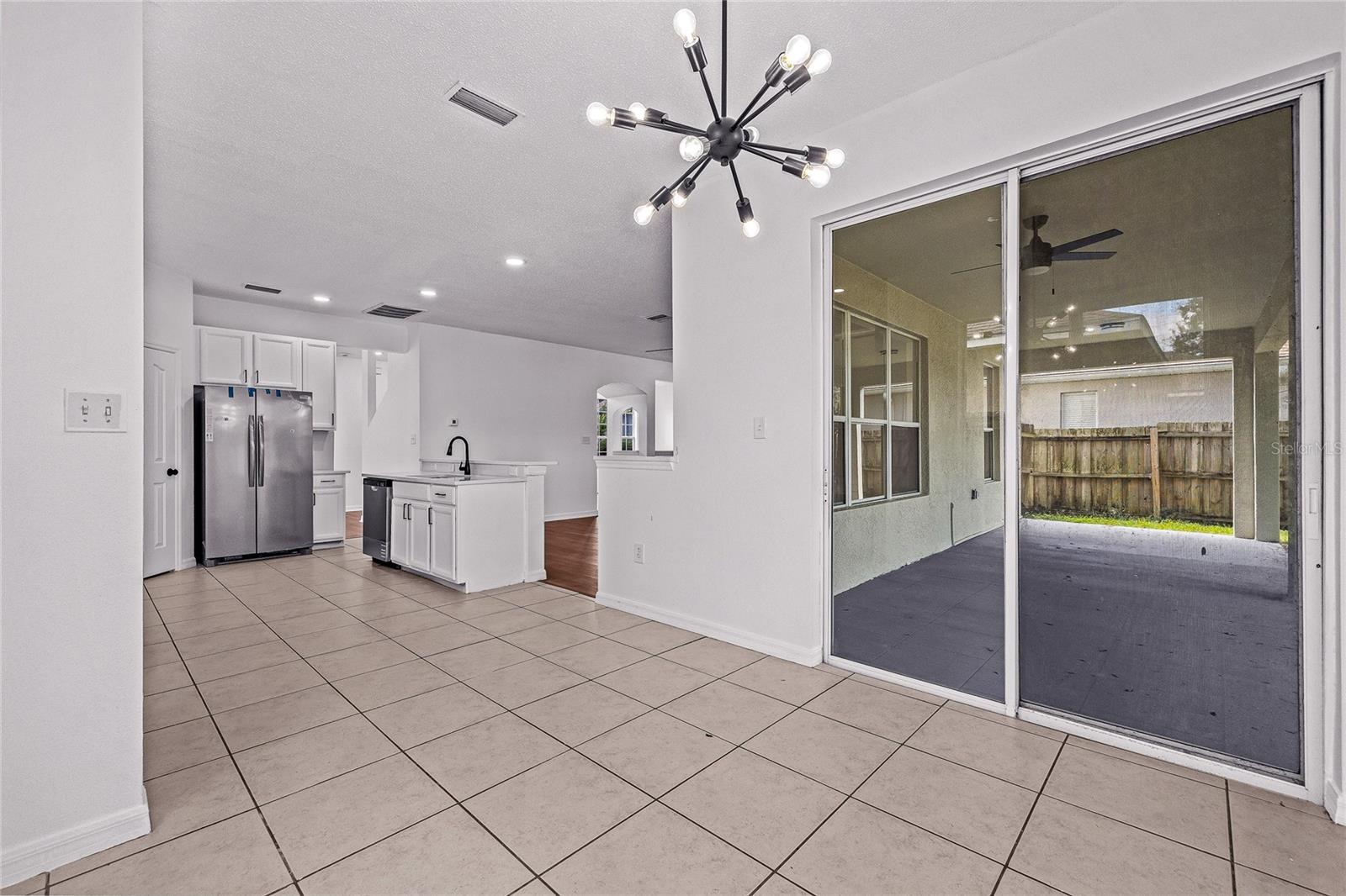 Listing photo id 26 for 8212 Cypress Breeze Way