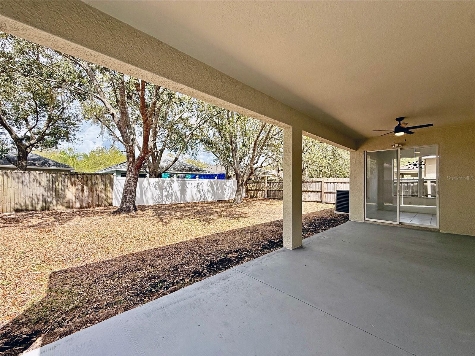 Listing photo id 48 for 8212 Cypress Breeze Way