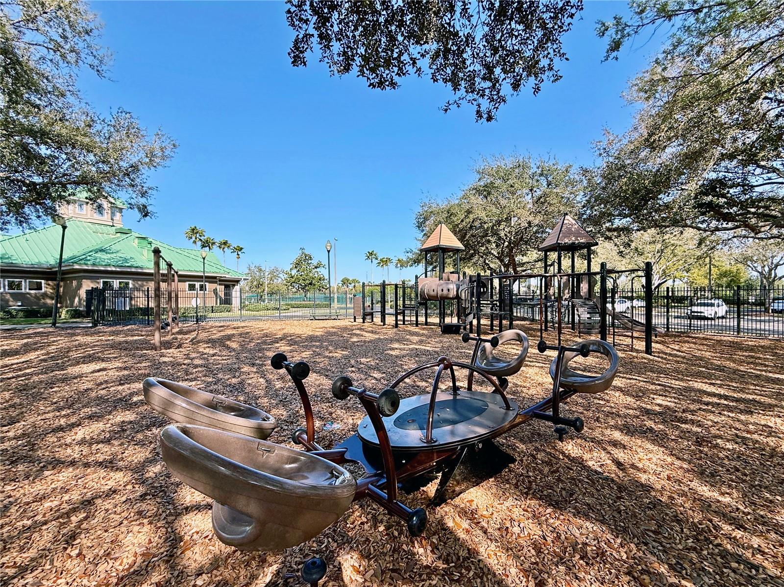 Listing photo id 76 for 8212 Cypress Breeze Way