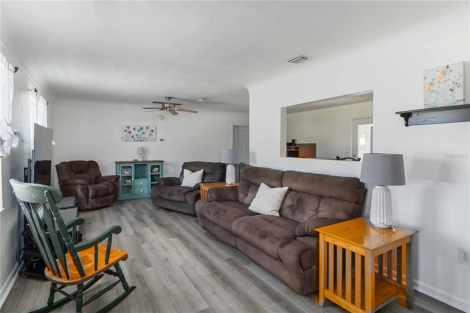 Image 4 of 22 For 5281 57th Street N