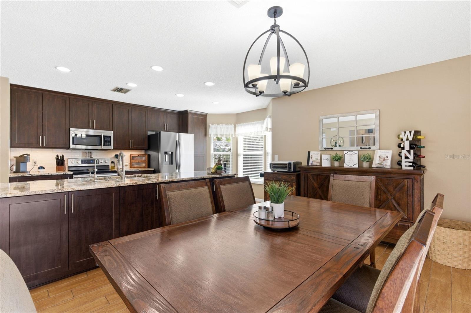 Image 25 of 63 For 212 Overstreet Court