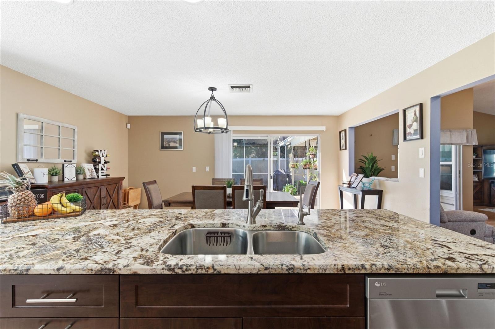 Image 31 of 63 For 212 Overstreet Court