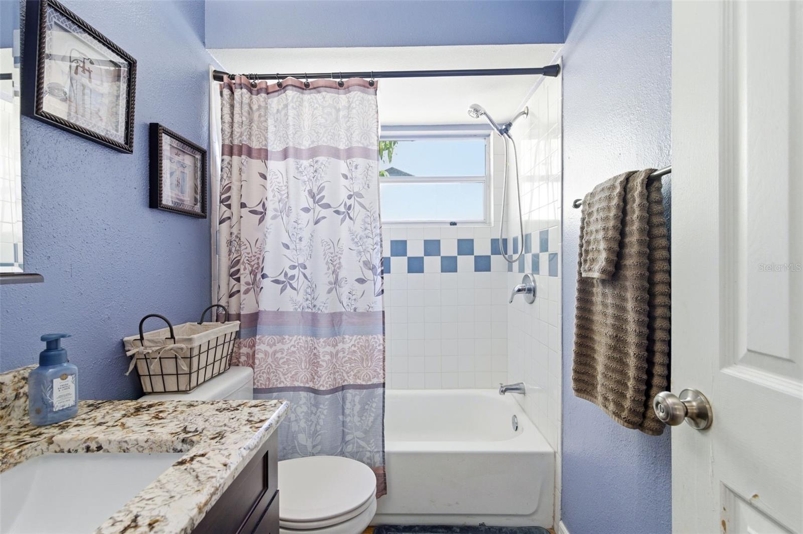 Image 35 of 63 For 212 Overstreet Court