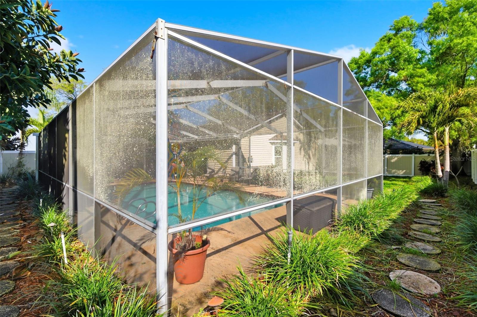 Image 49 of 63 For 212 Overstreet Court