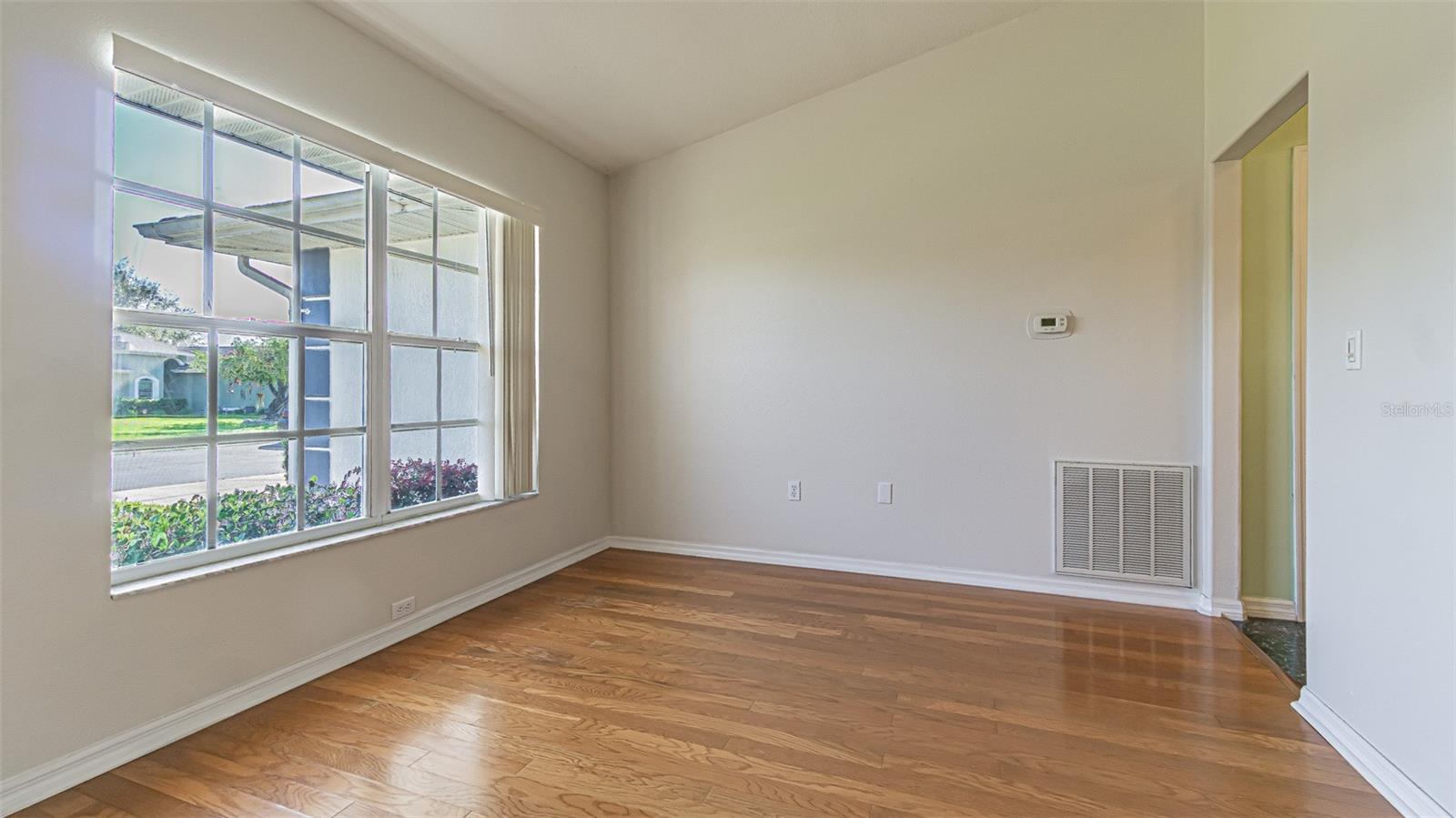 Image 18 of 34 For 10504 Moshie Lane