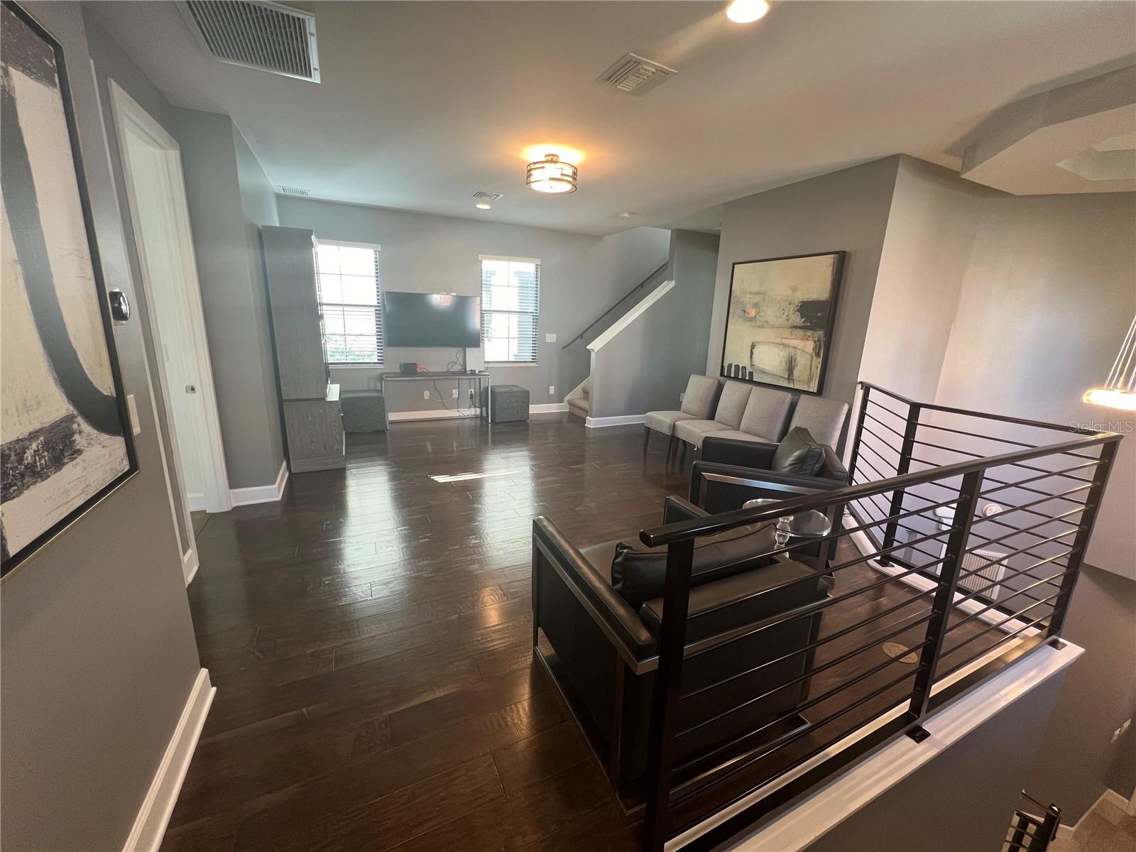 Image 10 of 28 For 7689 Toscana Boulevard