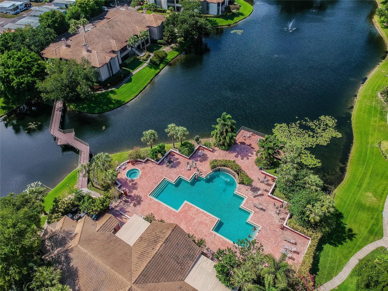 Image 43 of 58 For 10263 Gandy Boulevard N 616