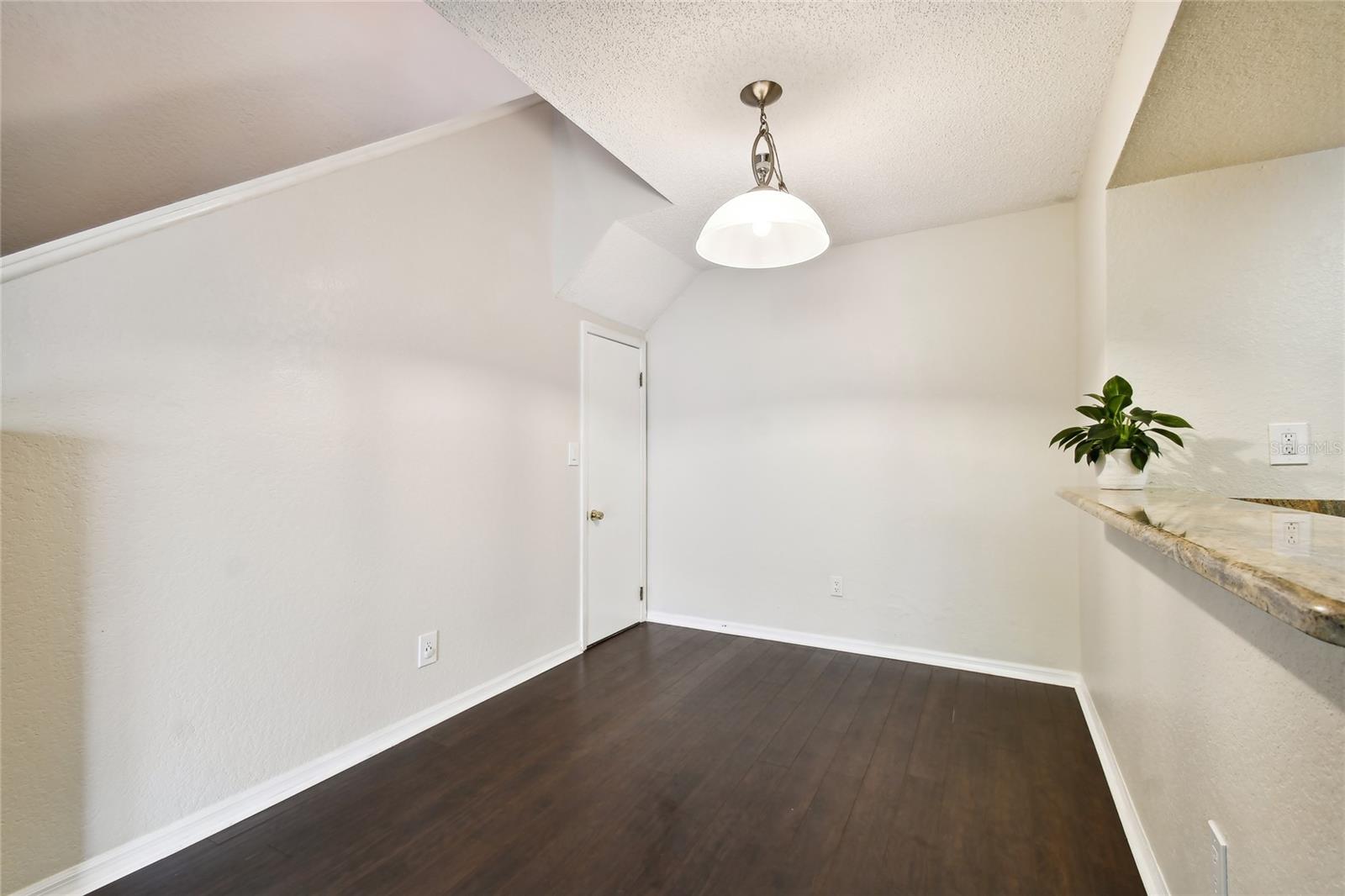 Image 9 of 58 For 10263 Gandy Boulevard N 616