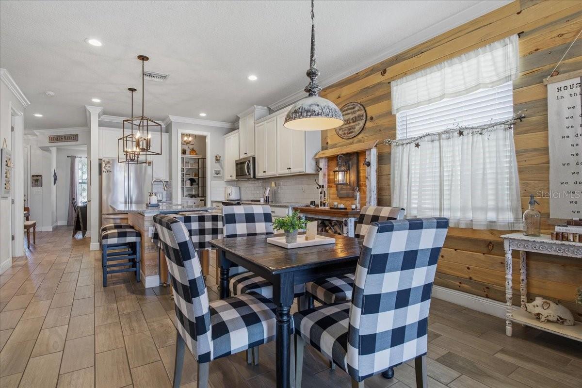 Image 18 of 51 For 13326 Palmera Vista Drive