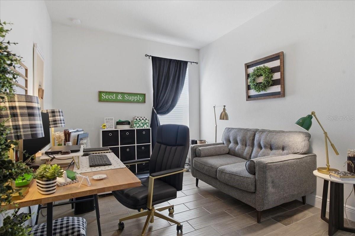 Image 31 of 51 For 13326 Palmera Vista Drive