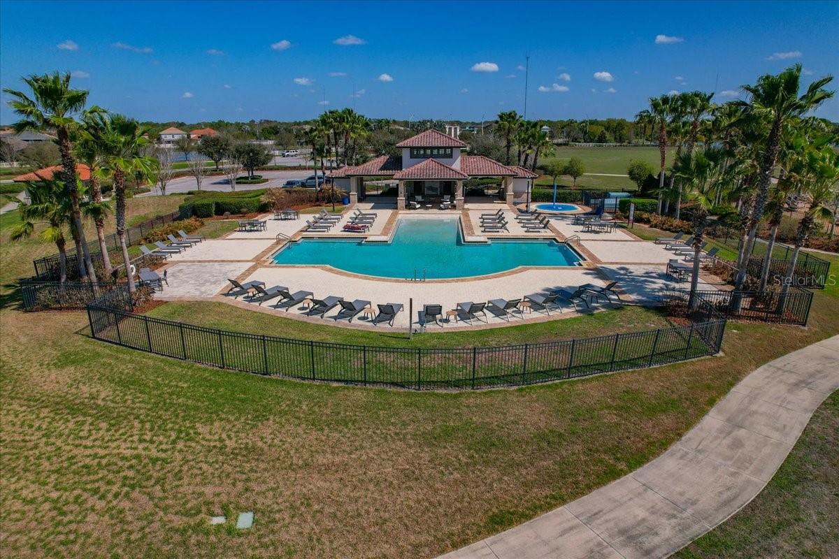 Image 46 of 51 For 13326 Palmera Vista Drive