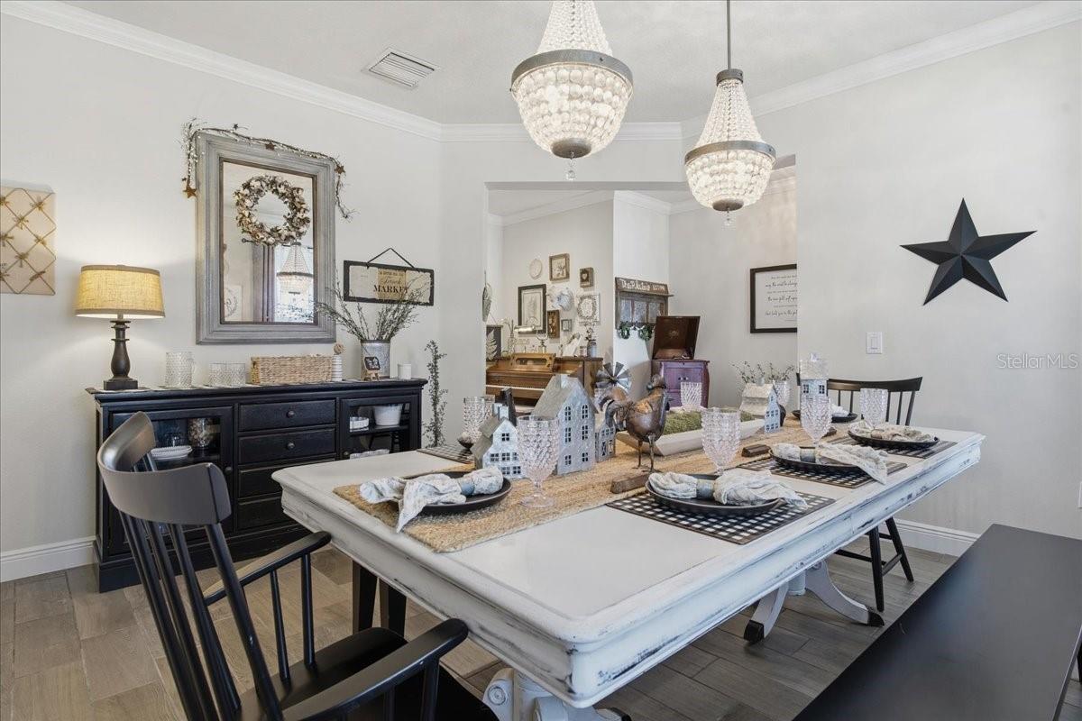 Image 7 of 51 For 13326 Palmera Vista Drive