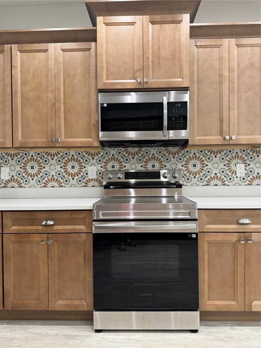 Image 25 of 68 For 37549 Teri Court