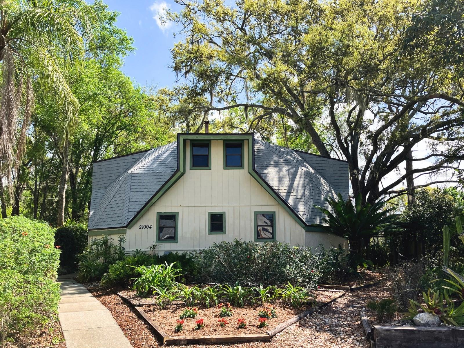 Details for 21004 Negril Court, LUTZ, FL 33558