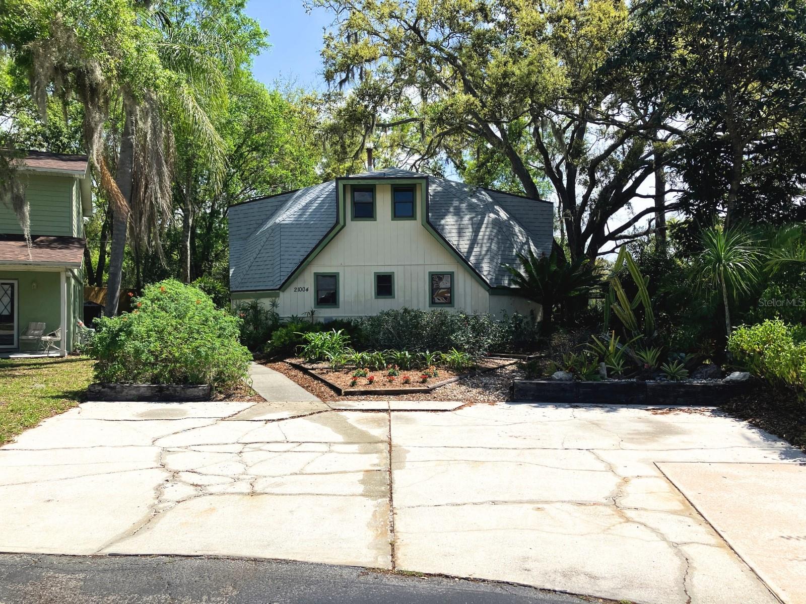 Image 3 of 17 For 21004 Negril Court