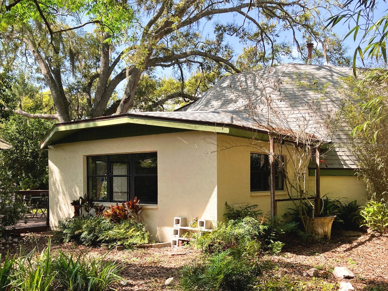 Image 7 of 17 For 21004 Negril Court